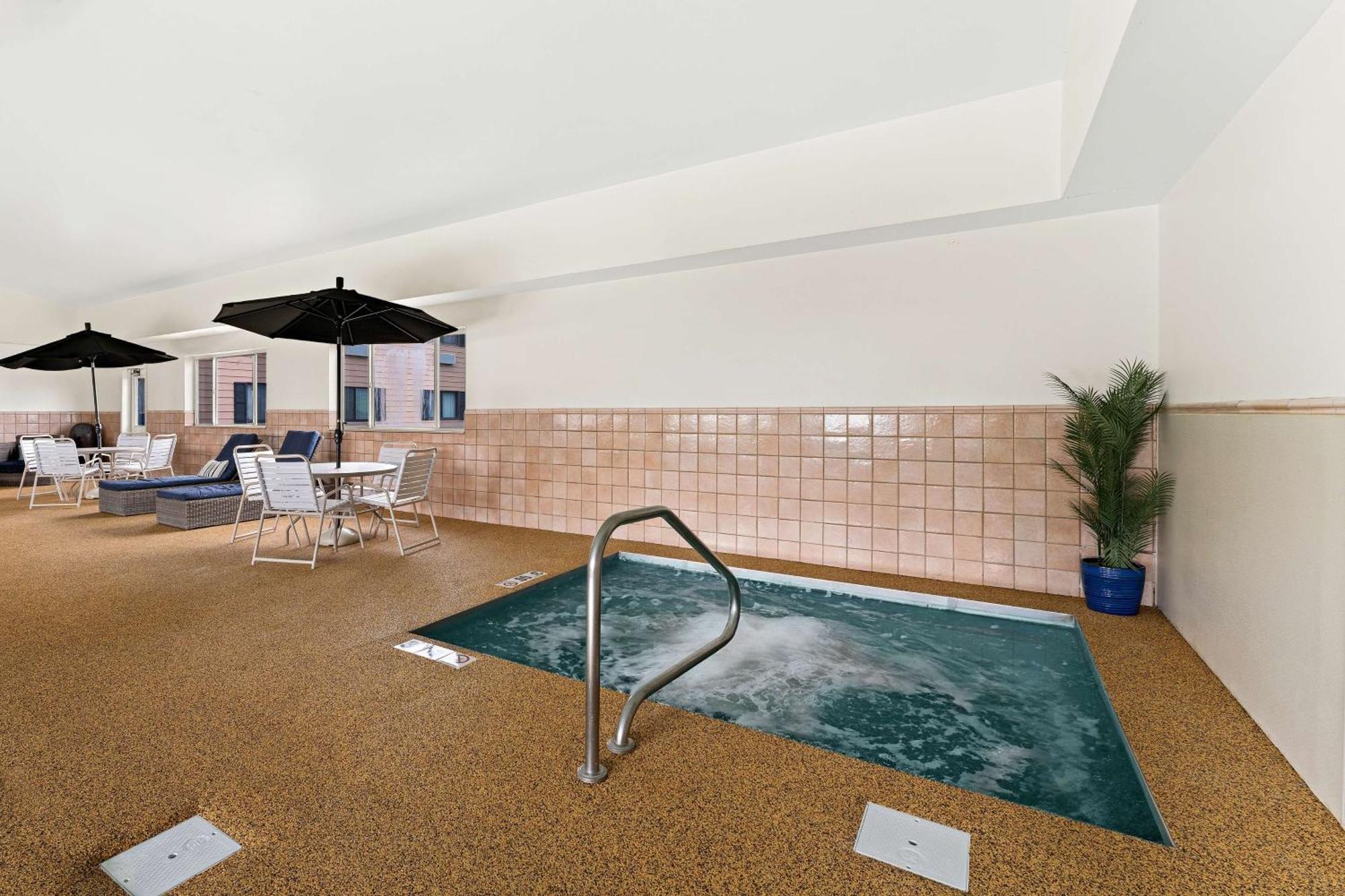 Best Western Vermillion Inn Exterior photo