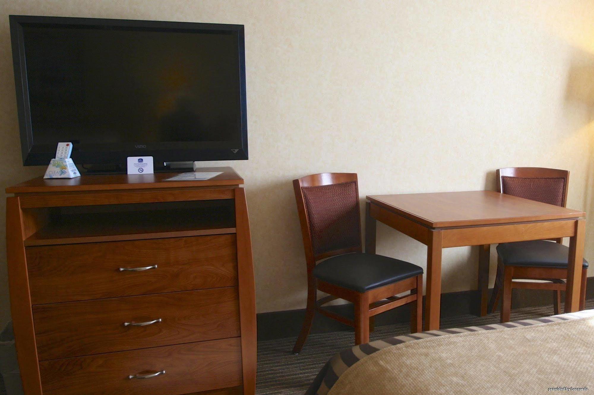 Best Western Vermillion Inn Exterior photo